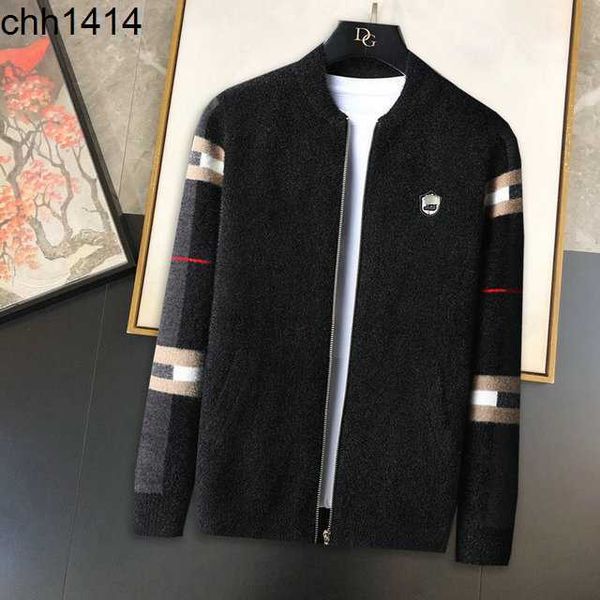 2022 mens womens designers f sweaters burbrerysmen hoodie long sleeve sweater sweatshirt embroidery knitwear man clothing winter clothes, White;black
2022 mens womens designers f sweaters burbrerysmen hoodie long sleeve sweater sweatshirt embroidery knitwear man clothing winter clothes, White;black