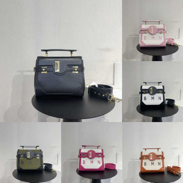 designer bag leather totes luxurys handbags women shoulder bags fashion letters print shopping crossbody messenger bags black bag purse 2212
designer bag leather totes luxurys handbags women shoulder bags fashion letters print shopping crossbody messenger bags black bag purse 2212
