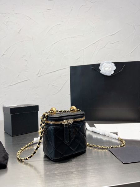 luxury designer single shoulder bag little golden ball box bag new style black women crossbody bag handbag fashion purse square mirror chain
luxury designer single shoulder bag little golden ball box bag new style black women crossbody bag handbag fashion purse square mirror chain