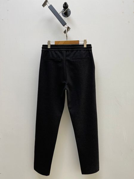mans trousers brunello cucinelli men casual pants winter wool flannel cotton black with pockets
mans trousers brunello cucinelli men casual pants winter wool flannel cotton black with pockets