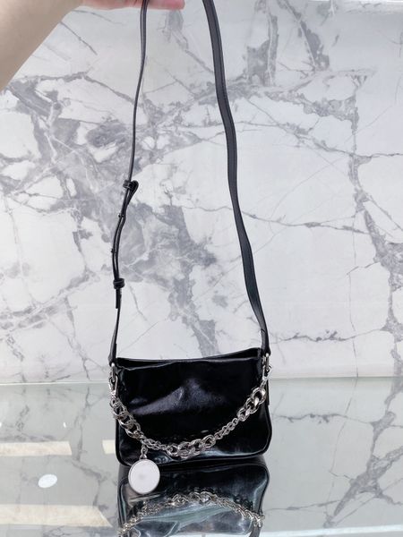 casual black leather women shoulder bag luxury handbag fashion designer bag crossbody bag messenger bag wallet chain decorative design
casual black leather women shoulder bag luxury handbag fashion designer bag crossbody bag messenger bag wallet chain decorative design