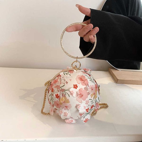 evening bag 2022 new fashion embossed embroidery flower round ball handbags wome
evening bag 2022 new fashion embossed embroidery flower round ball handbags wome