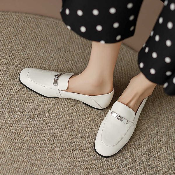 dress shoes size retractable metal buckle autumn new flat round head small leather shoes cowhide single shoes women, Black
dress shoes size retractable metal buckle autumn new flat round head small leather shoes cowhide single shoes women, Black