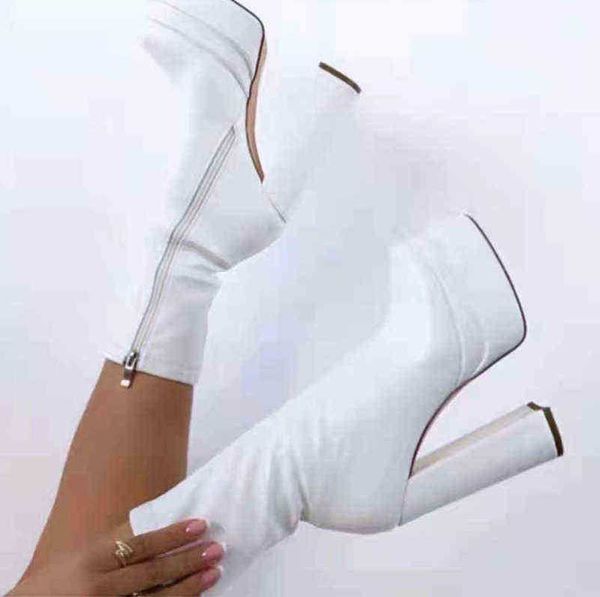 women boots autumn and winter new super high heel double waterproof platform thick bottom large short thin knight 07091011, Black
women boots autumn and winter new super high heel double waterproof platform thick bottom large short thin knight 07091011, Black