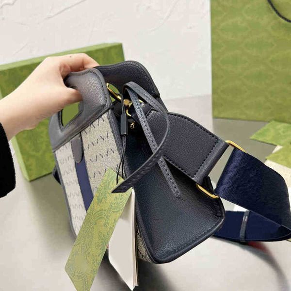 tote bags women messenger bagss vintage printing handbag shoulder designer crossbody female shopping purses 220409
tote bags women messenger bagss vintage printing handbag shoulder designer crossbody female shopping purses 220409