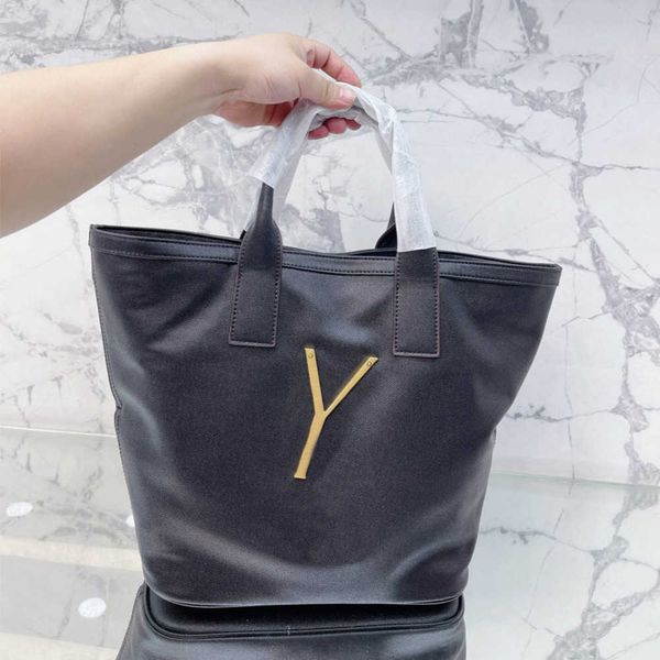 y bucket designer tote bag handbag women high-quality shopping totes bags messenger shoulder vintage leather designer lady wallet 221122
y bucket designer tote bag handbag women high-quality shopping totes bags messenger shoulder vintage leather designer lady wallet 221122
