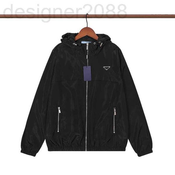 men's jackets designer mens windbreaker thin coats with letters inverted triangle men women waterproof coat spring autumn clothes outer, Black;brown
men's jackets designer mens windbreaker thin coats with letters inverted triangle men women waterproof coat spring autumn clothes outer, Black;brown