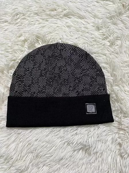 23 wholesale beanie winter caps hats women and men beanies with real raccoon fur pompoms warm girl cap snapback pompon beanie hat, Blue;gray
23 wholesale beanie winter caps hats women and men beanies with real raccoon fur pompoms warm girl cap snapback pompon beanie hat, Blue;gray