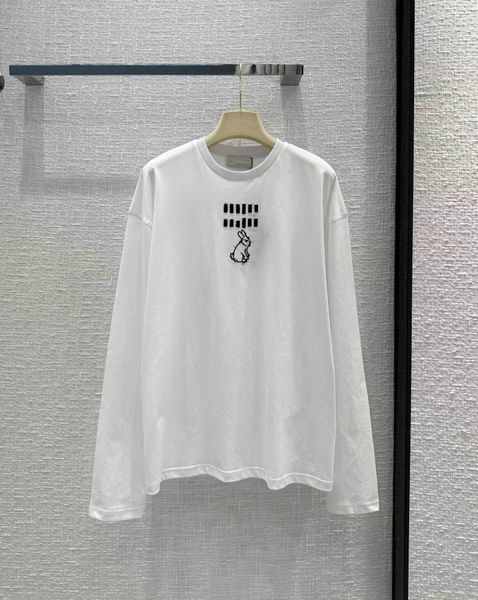 milan runway 2023 new spring summer o neck embroidery long sleeve designer tees brand same style t-shirt 0109-2, White
milan runway 2023 new spring summer o neck embroidery long sleeve designer tees brand same style t-shirt 0109-2, White