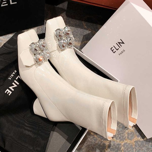 boots new autumn winter women's short crystal white black zipper dress party working ankle warm shoes botas femininas 221215
boots new autumn winter women's short crystal white black zipper dress party working ankle warm shoes botas femininas 221215