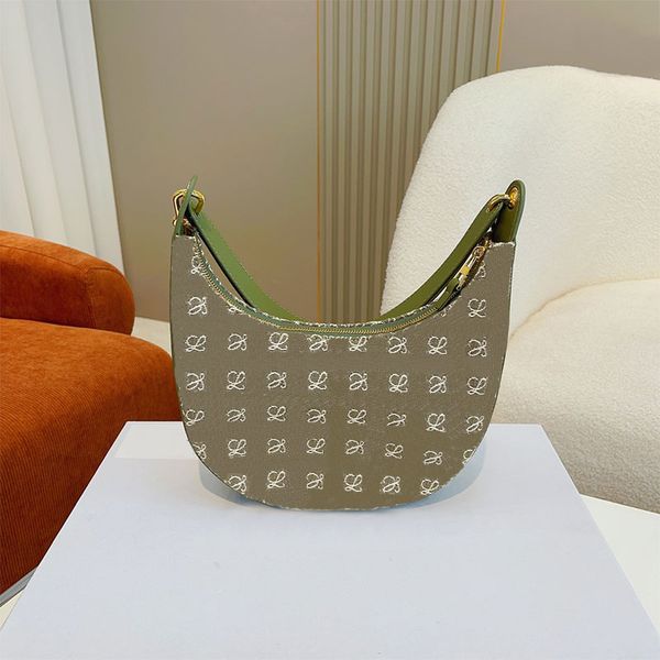 canvas axillary crescent bag lady handbags purse genuine leather crossbody bags removable hardware shoulder strap fashion old flower letters
canvas axillary crescent bag lady handbags purse genuine leather crossbody bags removable hardware shoulder strap fashion old flower letters