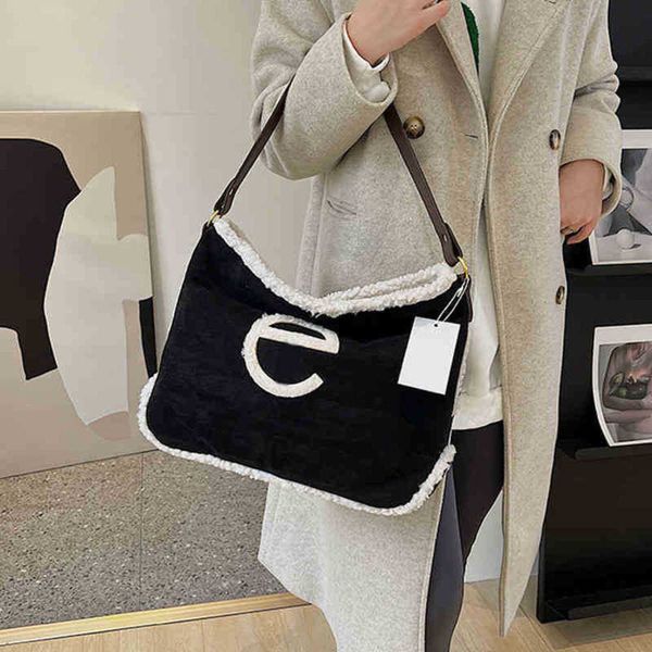 te cross body vintage handbags plush small armpit bag women color contrast shoulder bag fashionable ins messenger tote bags 220920
te cross body vintage handbags plush small armpit bag women color contrast shoulder bag fashionable ins messenger tote bags 220920