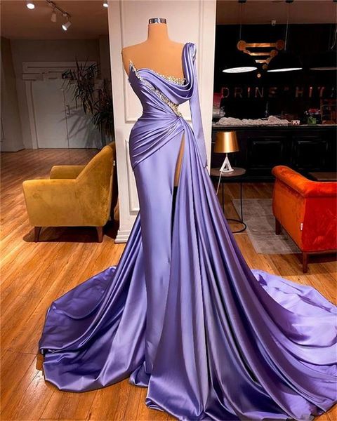 2023 lavender evening dresses wear satin mermaid formal long sleeves one shoulder side split plus size beaded prom pageant gowns, Black;red
2023 lavender evening dresses wear satin mermaid formal long sleeves one shoulder side split plus size beaded prom pageant gowns, Black;red