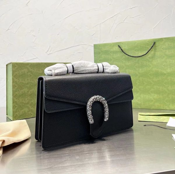 luxurys designers shoulder bag dionysuss matte leather canvas plaid flower handbags classic letter chain crossbody bags tiger head closure h
luxurys designers shoulder bag dionysuss matte leather canvas plaid flower handbags classic letter chain crossbody bags tiger head closure h
