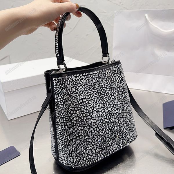 rhinestone bucket fashion handbags designers crossbody wholesale high-quality tote bag large capacity luxury handbag party totes artwork cro
rhinestone bucket fashion handbags designers crossbody wholesale high-quality tote bag large capacity luxury handbag party totes artwork cro