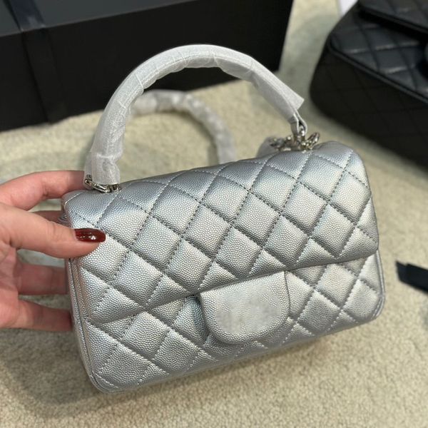 22b handle caviar quilted flap bags vintage calfskin check matelasse chain hardware multi pocket coins purse designer womens handbags wallet
22b handle caviar quilted flap bags vintage calfskin check matelasse chain hardware multi pocket coins purse designer womens handbags wallet