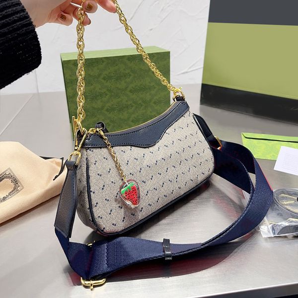 handbag armpit shoulder bag vintage crossbody bags canvas leather women purse metal hardware chain zipper closure cell phone pocket removabl
handbag armpit shoulder bag vintage crossbody bags canvas leather women purse metal hardware chain zipper closure cell phone pocket removabl
