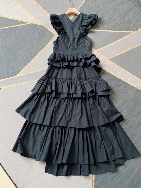 runway dresses new cotton uj heavy work solid color agaric edge stitching fashionable temperament cross v-neck dress 0, Black
runway dresses new cotton uj heavy work solid color agaric edge stitching fashionable temperament cross v-neck dress 0, Black