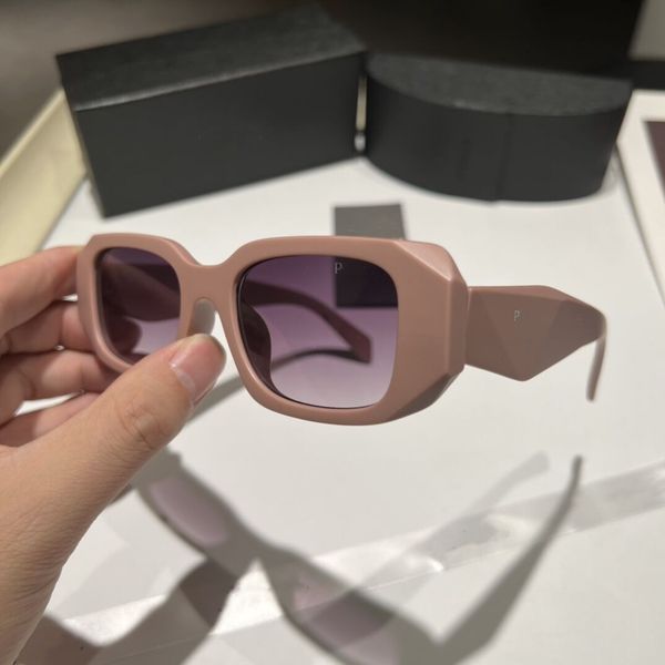 2023 sunglasses original eyeglasses outdoor shades pc frame fashion classic lady mirrors for women and men glasses unisex, White;black
2023 sunglasses original eyeglasses outdoor shades pc frame fashion classic lady mirrors for women and men glasses unisex, White;black