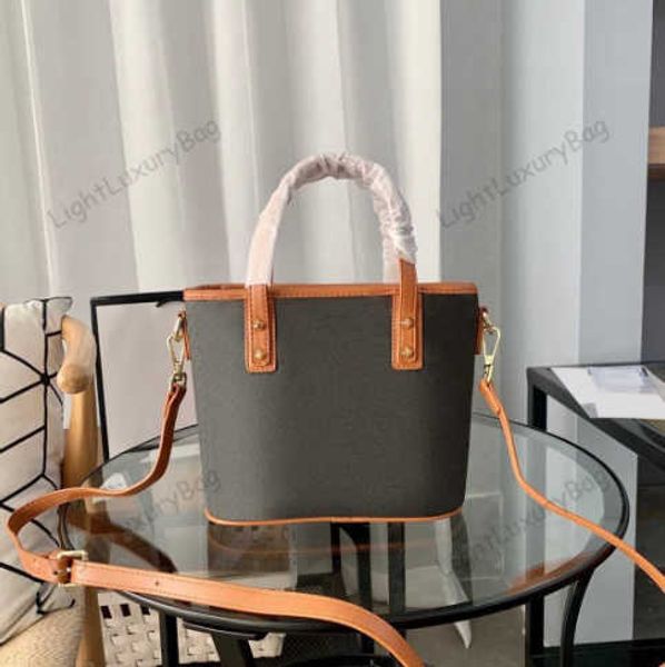 5a shopping bag fashion shoulder crossbody wallets 5a designer real leather womens commute classic luxury handbags tote female purses 220111
5a shopping bag fashion shoulder crossbody wallets 5a designer real leather womens commute classic luxury handbags tote female purses 220111