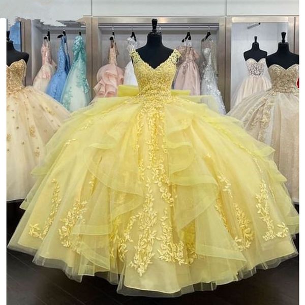 daffodil princess quinceanera dresses ruffles skirt crystal beads appliques prom formal exqusite vestido sweet 16 dress, Blue;red
daffodil princess quinceanera dresses ruffles skirt crystal beads appliques prom formal exqusite vestido sweet 16 dress, Blue;red