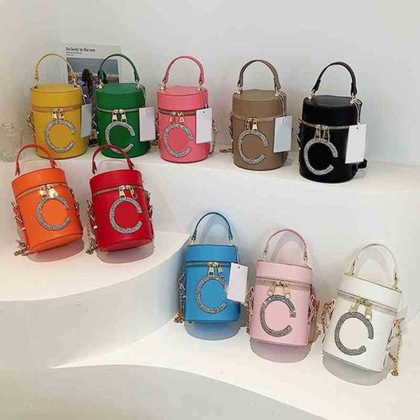shoulder bags mini tote fashion shoulder bag diamond bucket inlaid simple messenger bag portable women purse and baseball hat 220611
shoulder bags mini tote fashion shoulder bag diamond bucket inlaid simple messenger bag portable women purse and baseball hat 220611