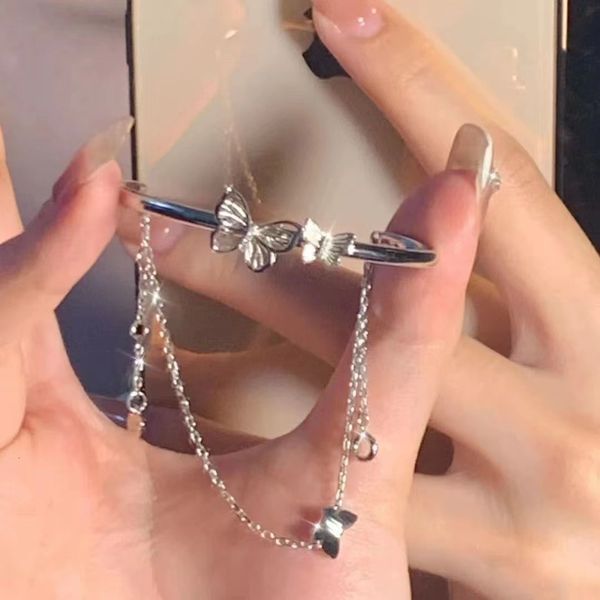 other bracelets double layer butterfly cuff for women fashion fairy tassel chain silver color party wedding jewelry gifts 230107, Golden;silver
other bracelets double layer butterfly cuff for women fashion fairy tassel chain silver color party wedding jewelry gifts 230107, Golden;silver