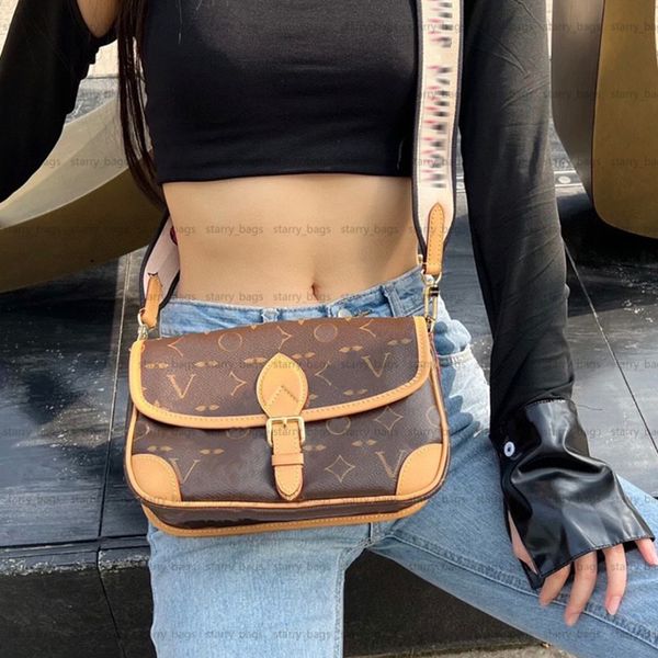 shoulder bags for women designer crossbody bags wallet messenger leather handbags shoulder strap pink classic flower letter purse luxury fla
shoulder bags for women designer crossbody bags wallet messenger leather handbags shoulder strap pink classic flower letter purse luxury fla