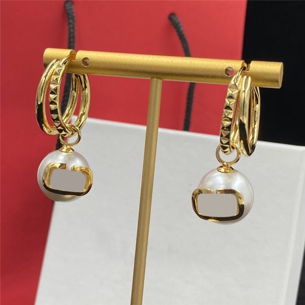 delicate pearl pendant charm earrings women letter designer eardrops golden ear hoops double metal circle dangler with box
delicate pearl pendant charm earrings women letter designer eardrops golden ear hoops double metal circle dangler with box