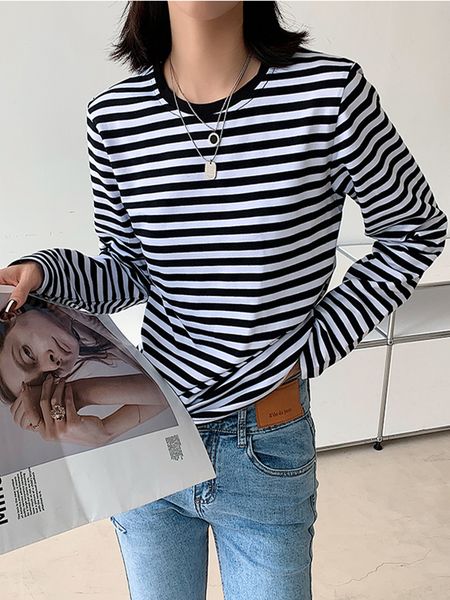 women's tshirt women black and white stripes casual o neck long sleeve loose pullover tshirt autumn fashion korea shirt cotton 230110
women's tshirt women black and white stripes casual o neck long sleeve loose pullover tshirt autumn fashion korea shirt cotton 230110