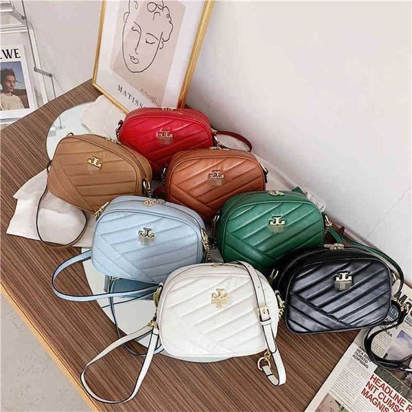90% off bags clearance online trendy handbags texture square embroidered thread tide
90% off bags clearance online trendy handbags texture square embroidered thread tide