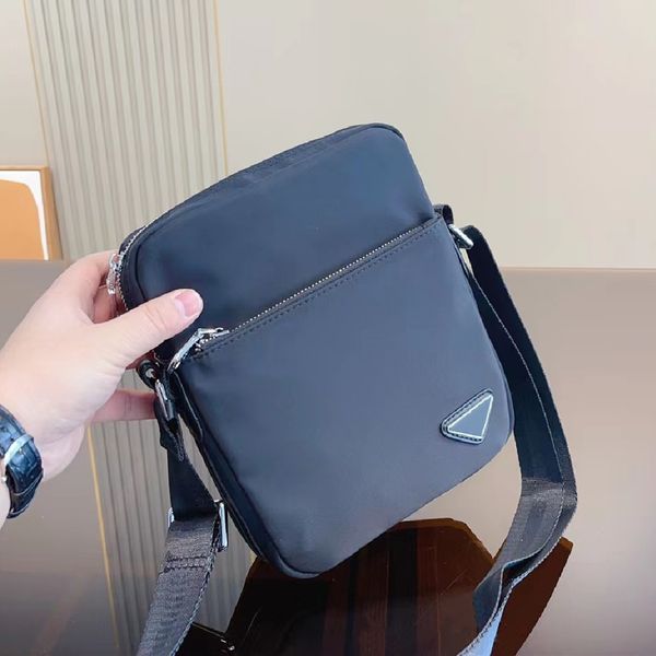 mens nylon bags designer bags crossbody bag luxury shoulder bag mini small cross body phone totes solid black triangle 5a 2023
mens nylon bags designer bags crossbody bag luxury shoulder bag mini small cross body phone totes solid black triangle 5a 2023