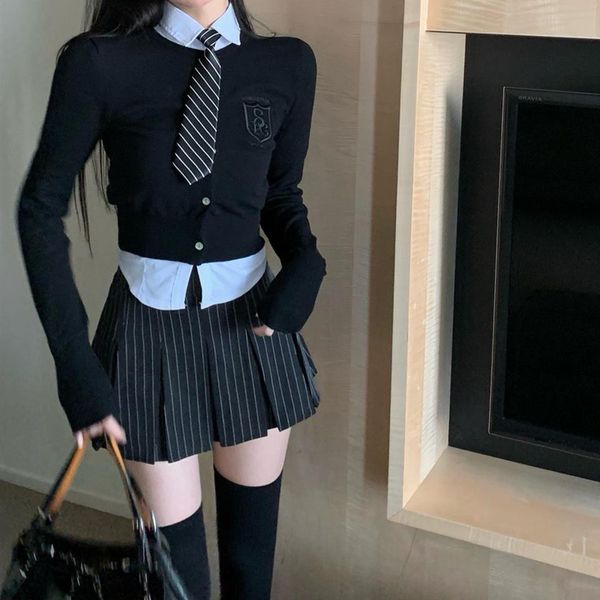 skirts houzhou vintage preppy style striped pleated skirt women cute korean fashion high waist y2k 90s aline black mini 230110
skirts houzhou vintage preppy style striped pleated skirt women cute korean fashion high waist y2k 90s aline black mini 230110