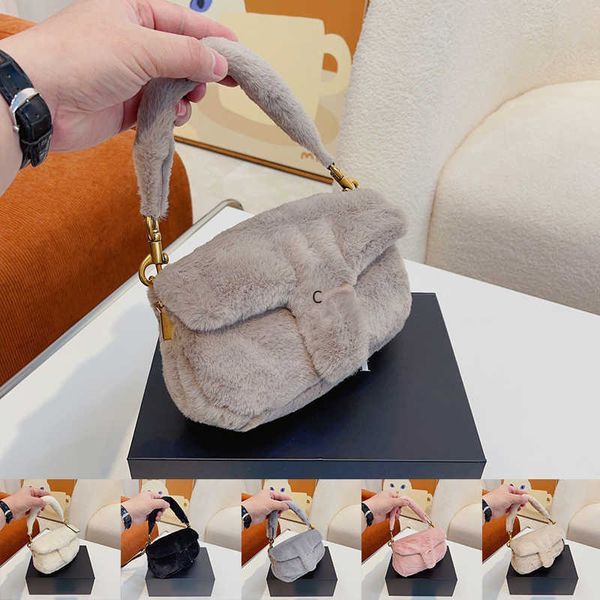 evening bags totes coabag plush pouch womens designer winter crossbody tote luxurys handbag shoulder messenger purse 221024
evening bags totes coabag plush pouch womens designer winter crossbody tote luxurys handbag shoulder messenger purse 221024