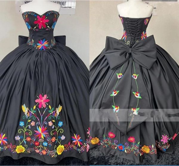 2023 modest mexican embroidered evening dresses formal special occasion sweetheart satin corset back bow quinceanera dress sweet 16 girls, Black;red
2023 modest mexican embroidered evening dresses formal special occasion sweetheart satin corset back bow quinceanera dress sweet 16 girls, Black;red