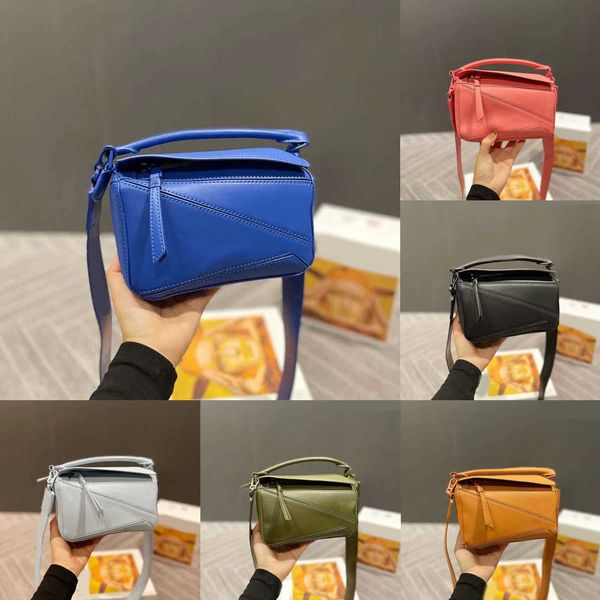 luxurys bag wallet designer bag leather handbags geometry totes women crossbody shoulder bags letter printed messenger hand bags 220920
luxurys bag wallet designer bag leather handbags geometry totes women crossbody shoulder bags letter printed messenger hand bags 220920
