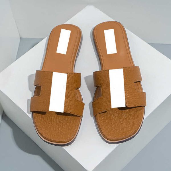 slides online red classic h slippers for girls 0109, Black 
slides online red classic h slippers for girls 0109, Black