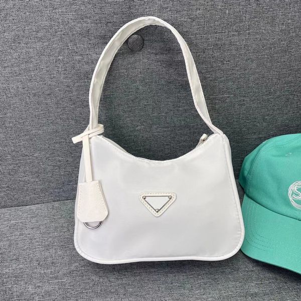 luxury designer bag women's underarm bag handbag brand high-quality women's various colors available
luxury designer bag women's underarm bag handbag brand high-quality women's various colors available