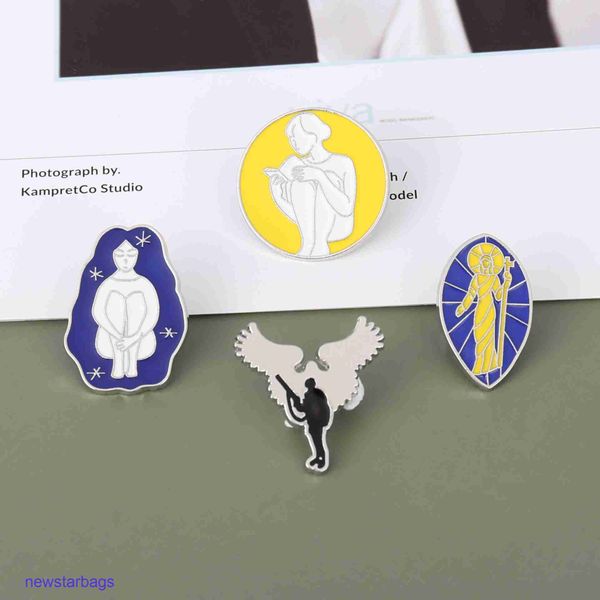 manufacturer gift wholesale new type of sun goddess brooch alloy oil dripping meditation reading collar pin electroplated wing bayonet jewel, Gray
manufacturer gift wholesale new type of sun goddess brooch alloy oil dripping meditation reading collar pin electroplated wing bayonet jewel, Gray