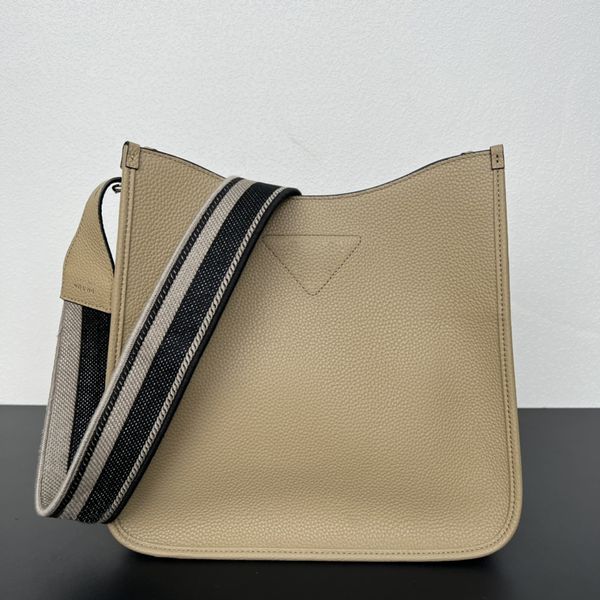 women designer bag shoulder bag luxury famous women's shoulder bags leather handbags fashion cosmetic bag large capacity
women designer bag shoulder bag luxury famous women's shoulder bags leather handbags fashion cosmetic bag large capacity