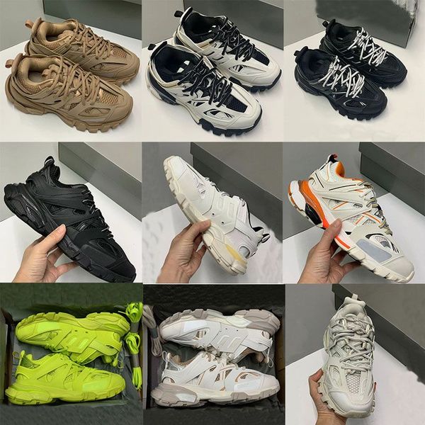 new designer shoes balencaigaitys track 3.0 brand casual shoes men's women's designer three-layer black and white sneakers tess.s. 
new designer shoes balencaigaitys track 3.0 brand casual shoes men's women's designer three-layer black and white sneakers tess.s.