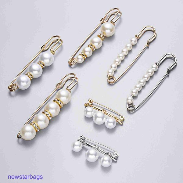 manufacturer gift wholesale creative new pearl horizontal pin brooch fashion versatile accessories sweater jewelry women, Gray
manufacturer gift wholesale creative new pearl horizontal pin brooch fashion versatile accessories sweater jewelry women, Gray