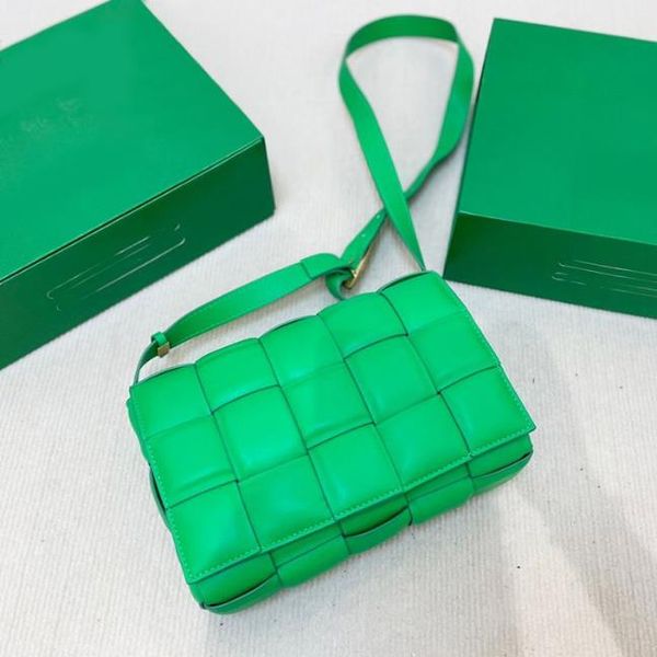 designer bag luxury shoulder handbags fashion women wallets clutch totes crossbody cowhide braided pillow tote ladies purse 
designer bag luxury shoulder handbags fashion women wallets clutch totes crossbody cowhide braided pillow tote ladies purse