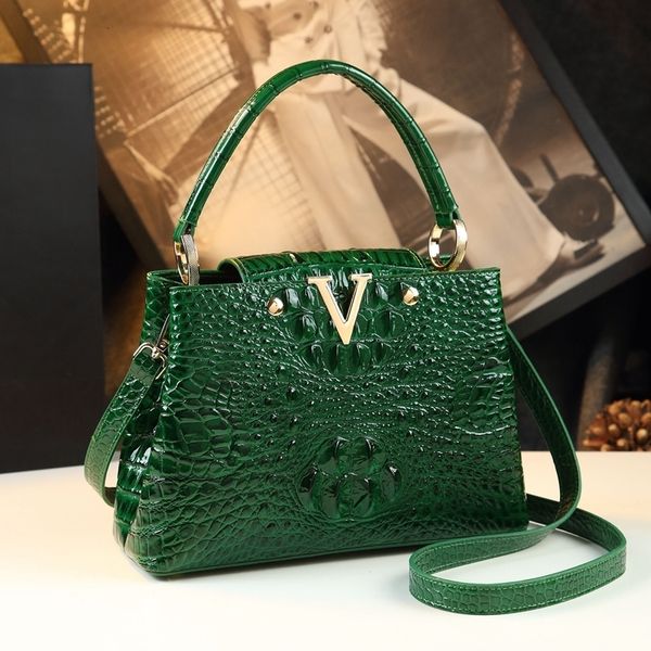 evening bags pattern leather women's genuine brand ladies handbags luxury fashion women shoulder messenger 230109
evening bags pattern leather women's genuine brand ladies handbags luxury fashion women shoulder messenger 230109