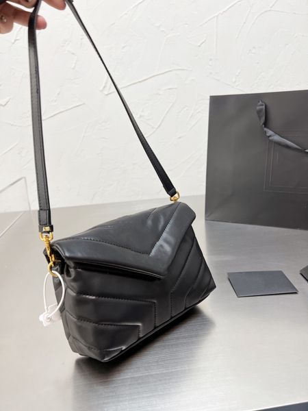 2023 classic 5a quality shoulder bags designers luxury ladies handbag women fashion bags
2023 classic 5a quality shoulder bags designers luxury ladies handbag women fashion bags