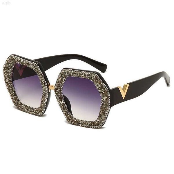 fashion retro oversized polygonal diamond sunglass luxury design shade uv400 women sunglasses 2023, White;black
fashion retro oversized polygonal diamond sunglass luxury design shade uv400 women sunglasses 2023, White;black