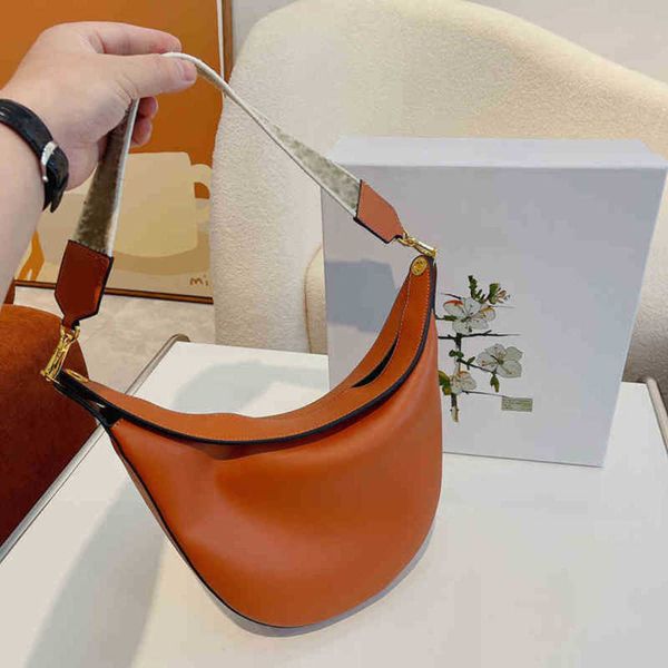 cross body evening bags half moom bag designer women hobo handbag vintage simple shoulder crossbody 220822
cross body evening bags half moom bag designer women hobo handbag vintage simple shoulder crossbody 220822