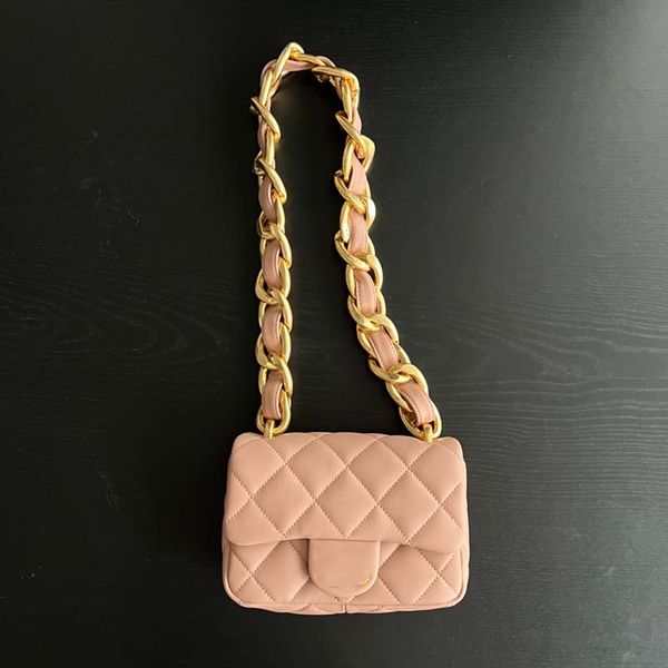 designer bag fashion handbags women shoulder cross body luxury genuine leather classic retro purse wallets handle square small fragrant wind
designer bag fashion handbags women shoulder cross body luxury genuine leather classic retro purse wallets handle square small fragrant wind