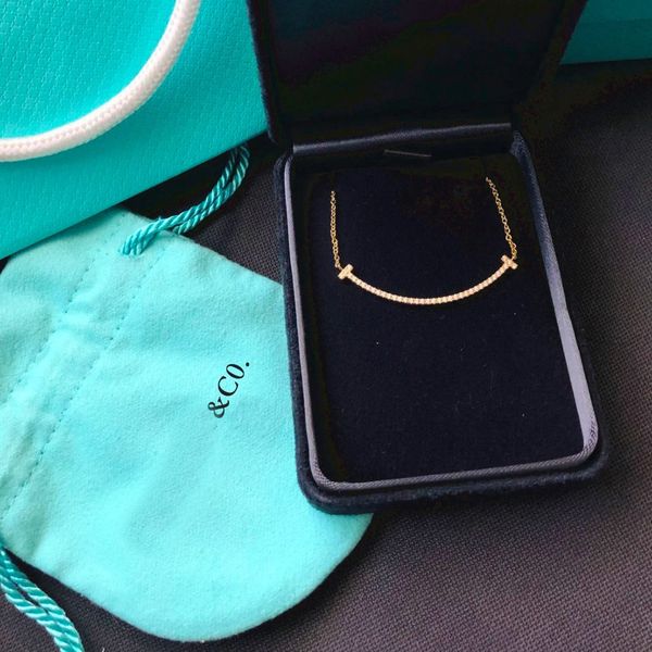 simple fashion smiley face necklace smile chain pendant necklaces luxury brand designers for women mens multi-size selection, Silver
simple fashion smiley face necklace smile chain pendant necklaces luxury brand designers for women mens multi-size selection, Silver