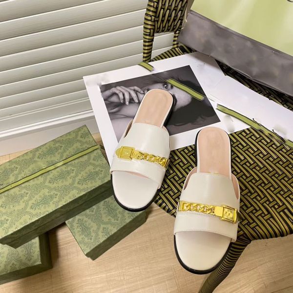 new fashion ladies slippers designer flat sandals leather casual beach flip-flops box 35-41, Black
new fashion ladies slippers designer flat sandals leather casual beach flip-flops box 35-41, Black